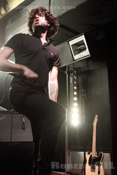 I AM UN CHIEN - 2014-10-16 - PARIS - Bus Palladium - 
